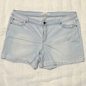 Cato Est. 1946 Denim Lightwash Shorts | Size 20W